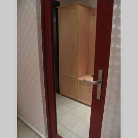 Apartament Квартира С 2-Мя Спальнями В 50 Метрах От Пляжа Солнечный Берег К-С Планета *